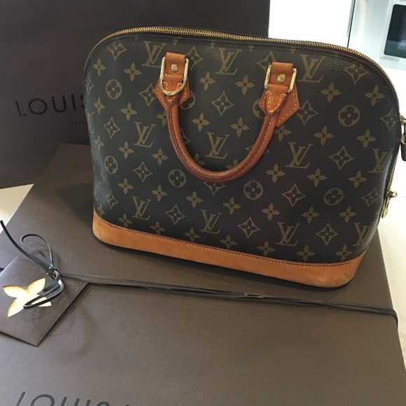 Authentic Louis Vuitton Alma MM - Picture 1 of 8